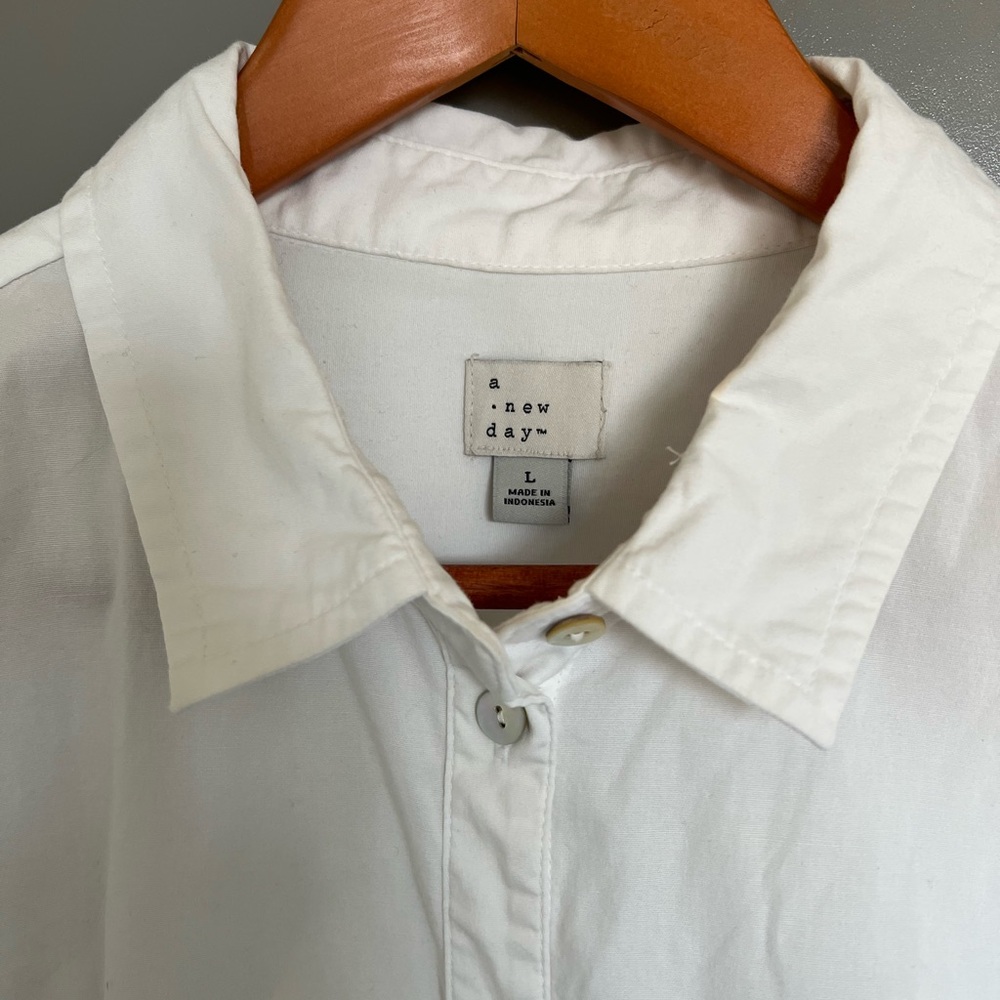 Oversized Button Up - Picture 4 of 4